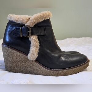 Sam Edelman Black Leather Wedge Zip Up Ankle Bootie Faux Sherpa Details Sz 9